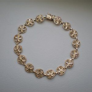 Vintage USA Made 14K Yellow Gold Diamond Cut Sand Dollar Design Tennis BRACELET